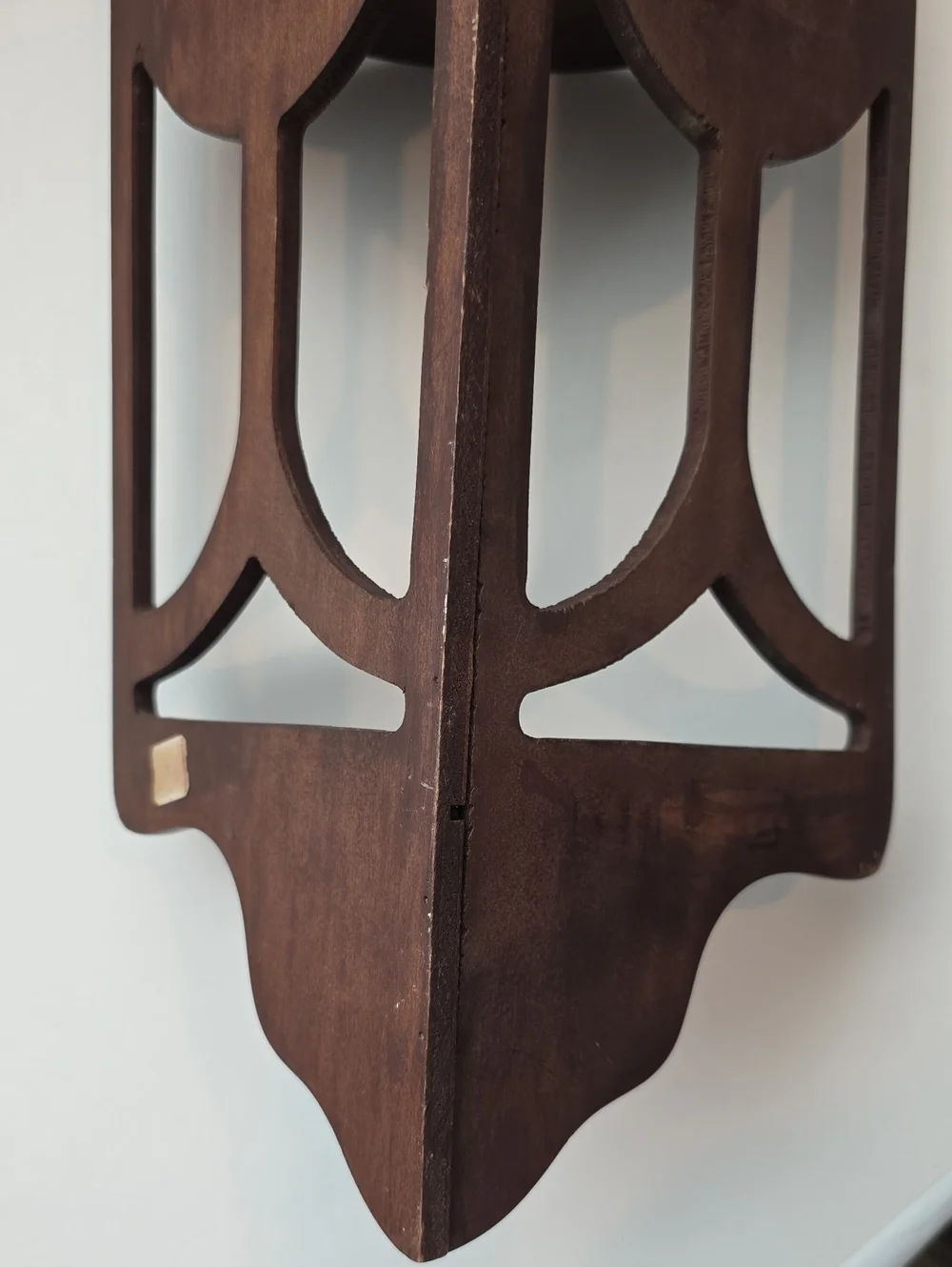 Vintage Wooden Corner Shelf With Intricate Cutout Design 23.5